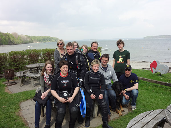 Teilnehmer. Von links nach rechts: Imke, Jana, Sabine, Christian, Linda, Lukas, Claudia, Bernd, Jochen, Maxi, Maik